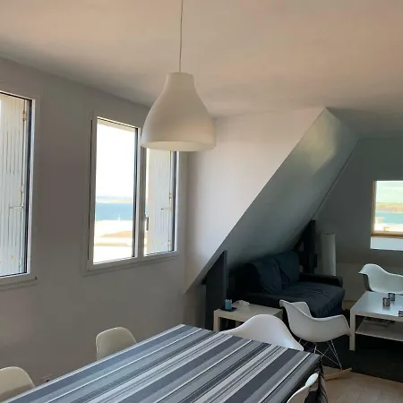 Design Ii Port 3* Douarnenez